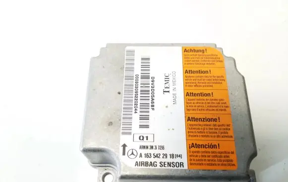 Mercedes-Benz ML W163 Airbag control unit/module A1635422918