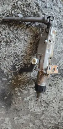 Opel Vivaro Steering wheel axle 8200271345