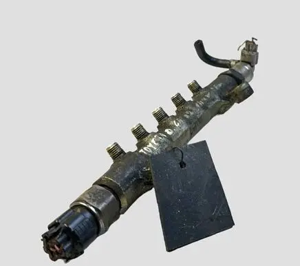 Toyota Avensis T250 Fuel main line pipe
