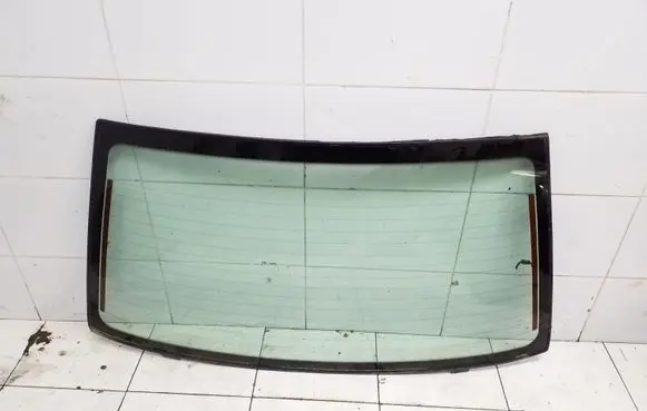 Ford Scorpio Rear windscreen/windshield window AS2