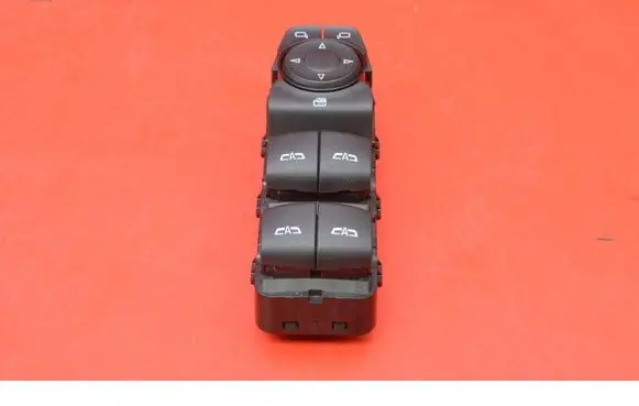 Opel Insignia A Electric window control switch 84210049