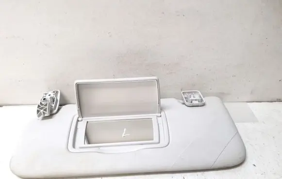 Ford Focus Sun visor B479