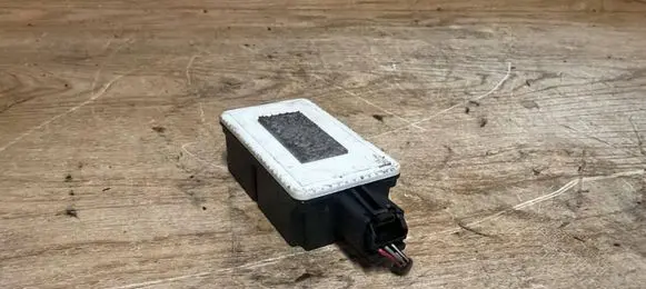 Volvo S80 Door central lock control unit/module 31252988