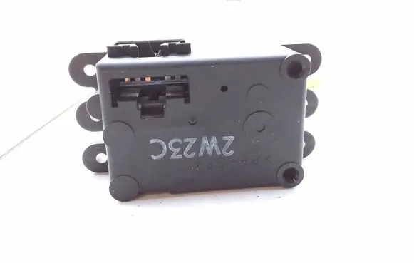 Mazda 323 F Intake manifold valve actuator/motor 2W23C