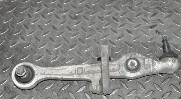 Audi A4 S4 B7 8E 8H Front lower control arm/wishbone