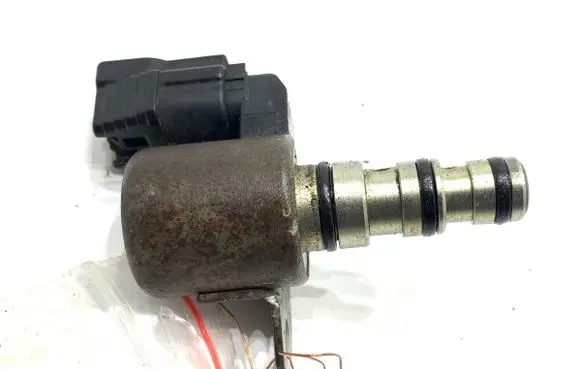 Honda Civic IX Camshaft position sensor 