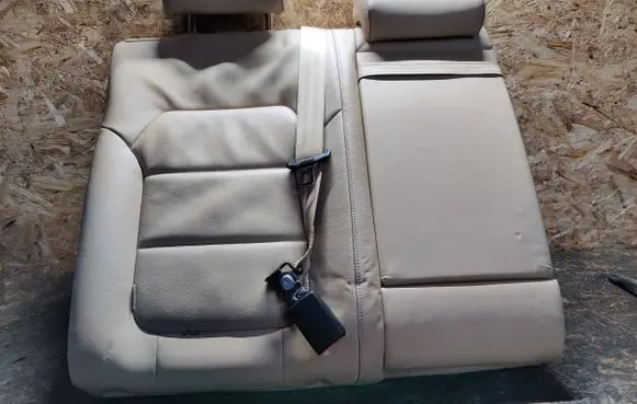 Volkswagen PASSAT B7 Rear seat 