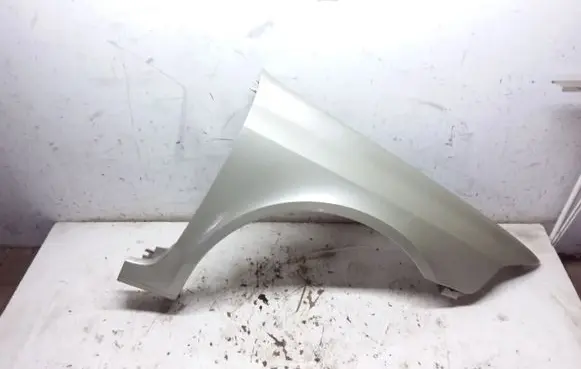 Renault Laguna II Fender 8200129521