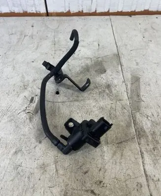 Opel Insignia B Turbo solenoid valve 55574896