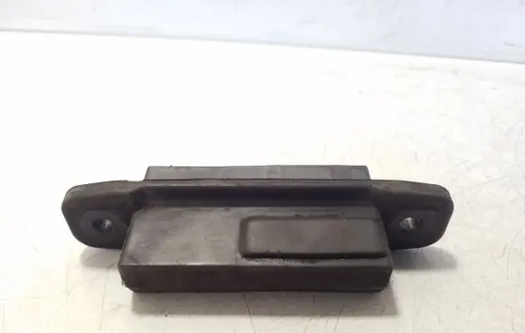 Toyota Prius (XW30) Tailgate opening switch 0505E17
