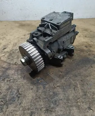 Audi A6 S6 C5 4B Fuel injection high pressure pump 059130106J 0470506030 0010600047