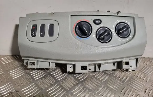 Renault Trafic II (X83) Climate control unit 8200004603 91165788 R6136S440