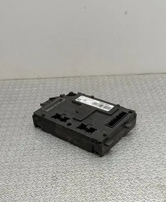 Renault Sandero II Comfort/convenience module A2C92226605 284B18663R