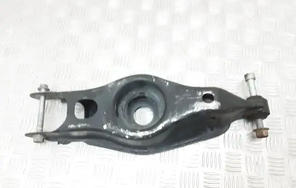 Dodge Challenger Rear upper control arm/wishbone