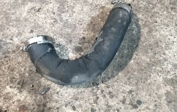 Audi A6 S6 C7 4G Intercooler hose/pipe 4G0145738AA