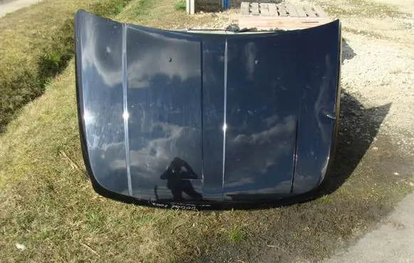 Dodge Nitro Engine bonnet/hood