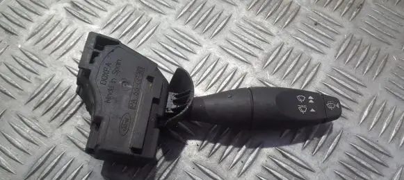 Ford Focus Wiper control stalk 98ac17a553cc