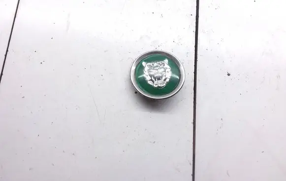 Jaguar XJ X308 Original wheel cap 