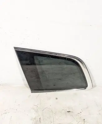 Volvo XC90 Rear side window 31371449