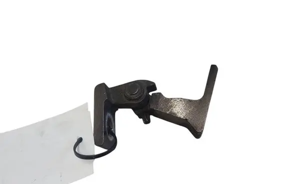 Volkswagen Amarok Front door lower hinge 8k0831401a