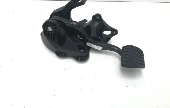 Renault Megane E-Tech Brake pedal 465015MP0A 5MP0A54011