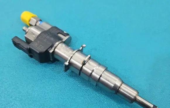 BMW 1 E81 E87 Fuel injector 13537585261 IMPRK1532007