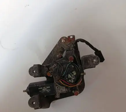 Mazda 323 F Rear window wiper motor 8611000870 848151SA