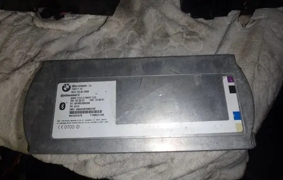 BMW 5 E60 E61 Bluetooth control unit module 9205895