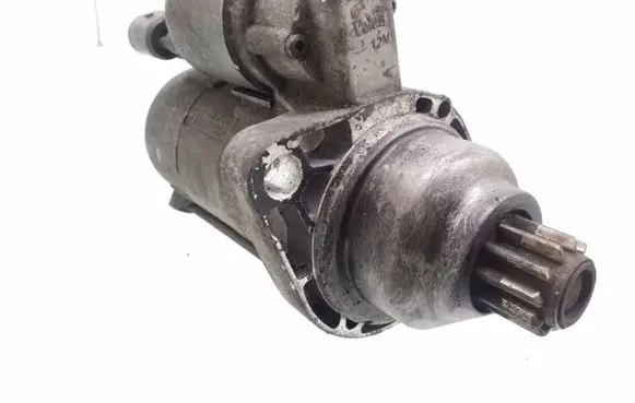 Volkswagen PASSAT B6 Starter motor 02M911023N