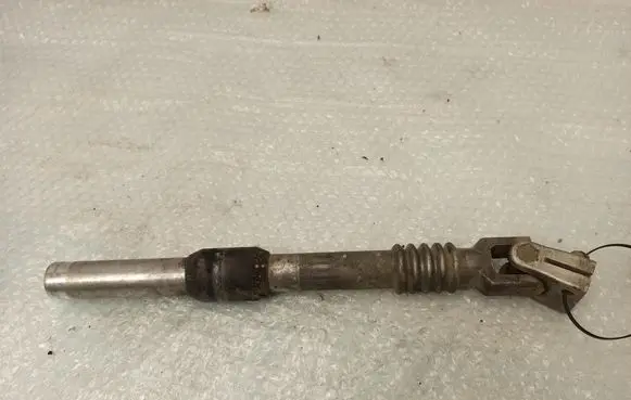 BMW 7 E38 Steering column universal joint