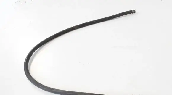 Mercedes-Benz S W220 Engine coolant pipe/hose A2208321194