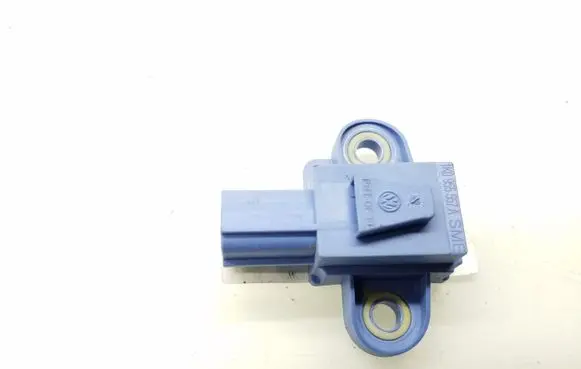 Volkswagen Golf V Airbag deployment crash/impact sensor 1K0955557A