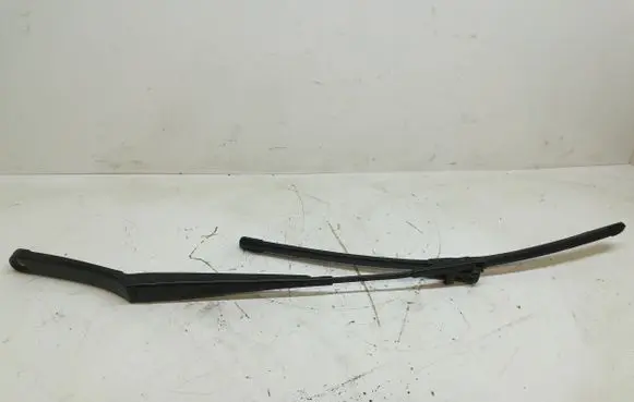 Volkswagen Golf V Front wiper blade arm 1K1955409