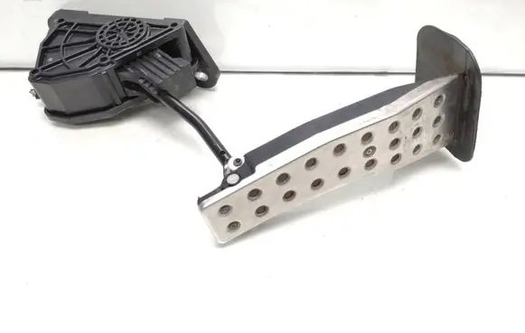Honda Civic Accelerator throttle pedal Jm08b J20000140689