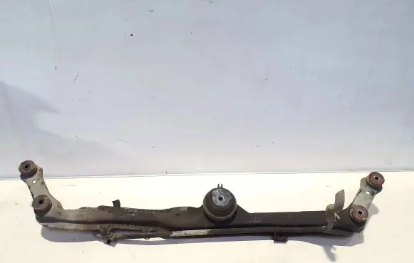 Volkswagen Golf III Front subframe