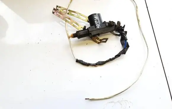 Volkswagen Transporter - Caravelle T4 Central locking motor 
