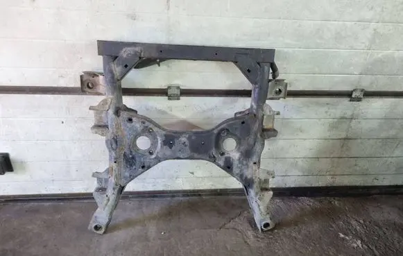 Mercedes-Benz Vito Viano W639 Front subframe 