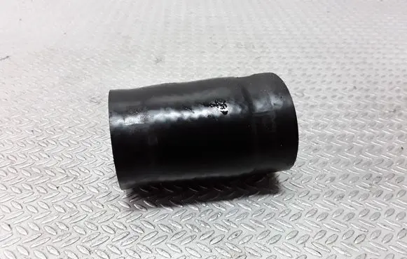 Toyota Avensis Verso Intercooler hose/pipe