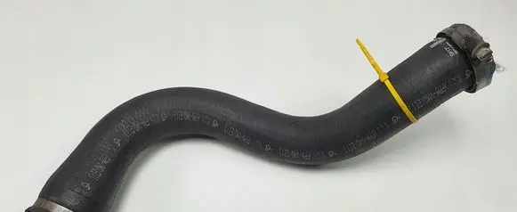 Citroen C5 Engine coolant pipe/hose 9677155080