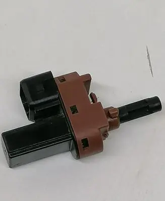 Clutch pedal sensor