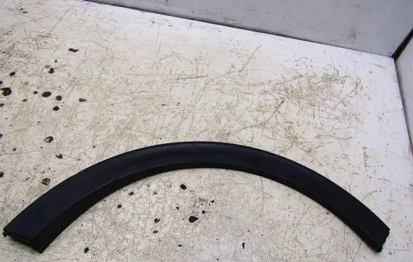 Seat Leon (5F) Rear arch trim 87743-F1000