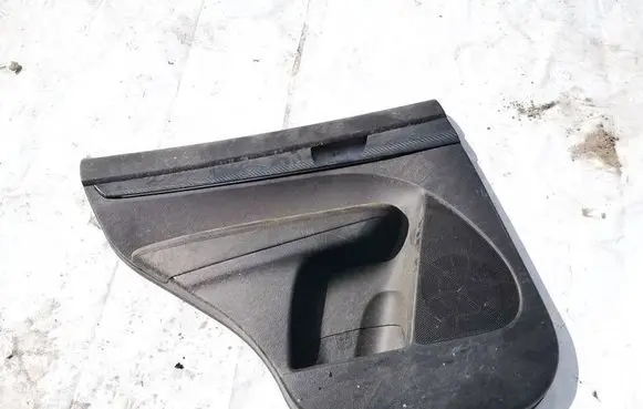 KIA Sorento Rear door card panel trim 833112p000 83311-2p000