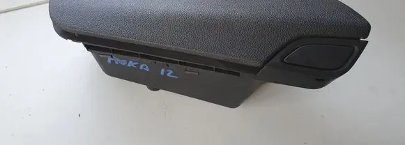 Opel Mokka Glove box