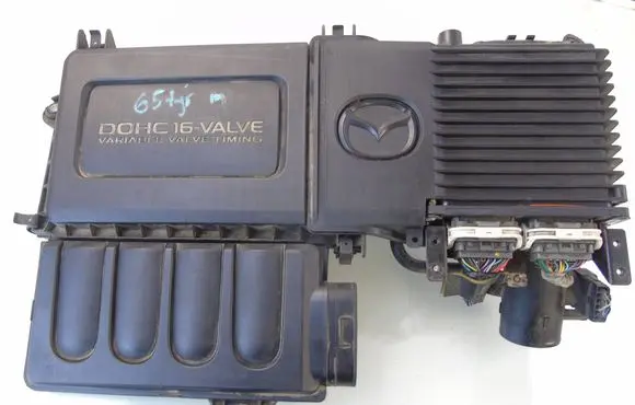 Mazda 2 Air filter box 014140-6710