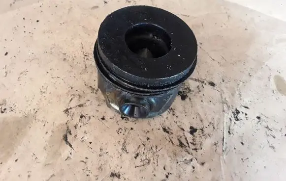 Dodge Avenger Piston NOCODE