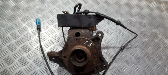 Citroen C5 Front wheel hub