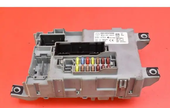 Aixam 500 Fuse box set 00518525990