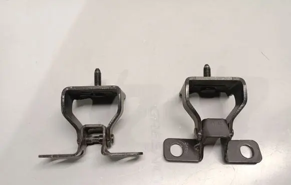 Peugeot 3008 II Loading door hinge set 9813973480 9813972480