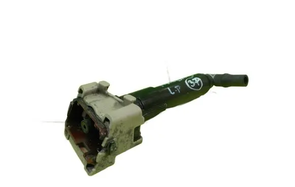 Mazda 3 II Headlight washer pump BHT4518H4