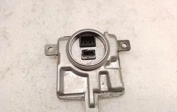 Audi A4 S4 B8 8K Headlight ballast module Xenon 8K0941597E W003T22071